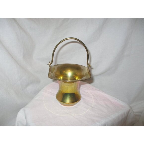 Brass basket Handle bent edge movable handle basket midcentury modern - Picture 4 of 6